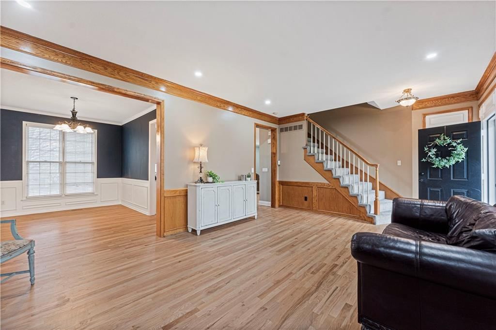 16265 W 132nd Street — photo 9