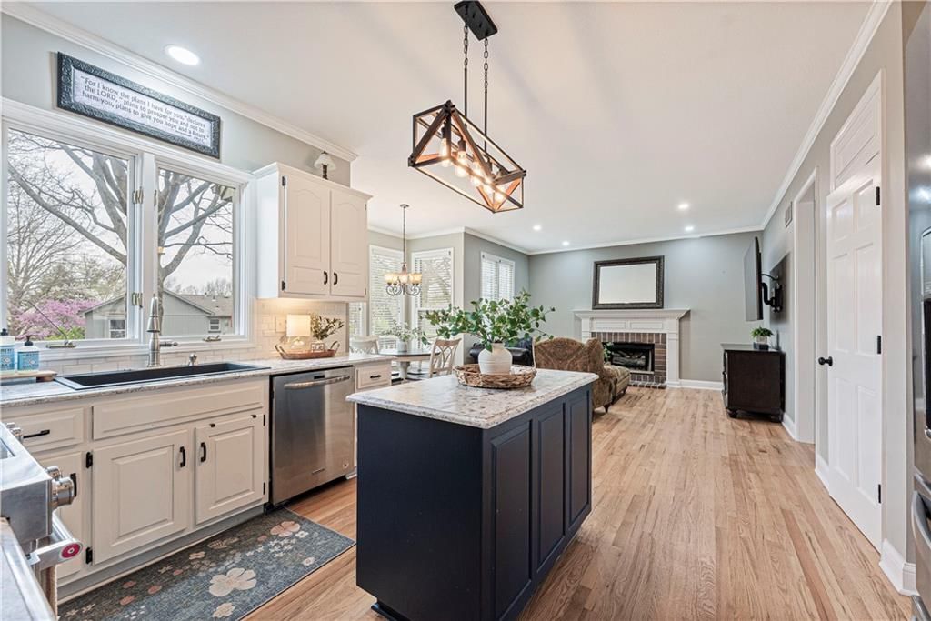 16265 W 132nd Street — photo 11