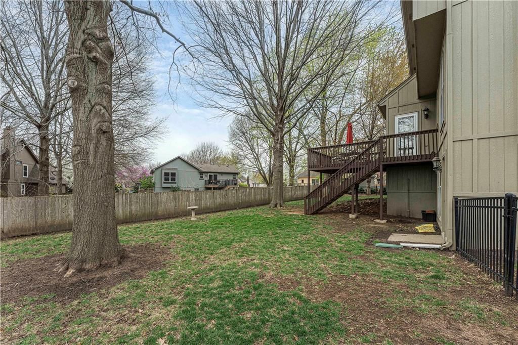 16265 W 132nd Street — photo 39