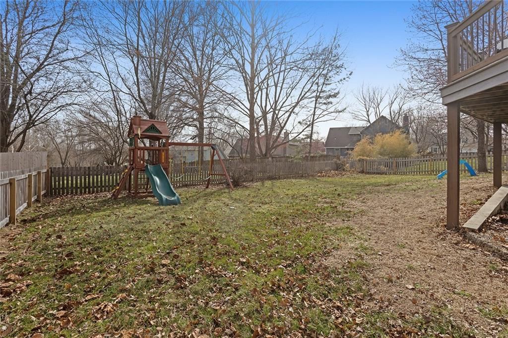 11517 W 116th Street — photo 28