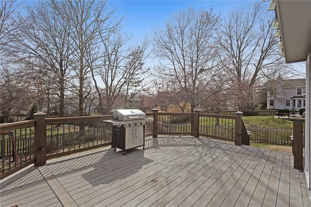 11517 W 116th Street — photo 32