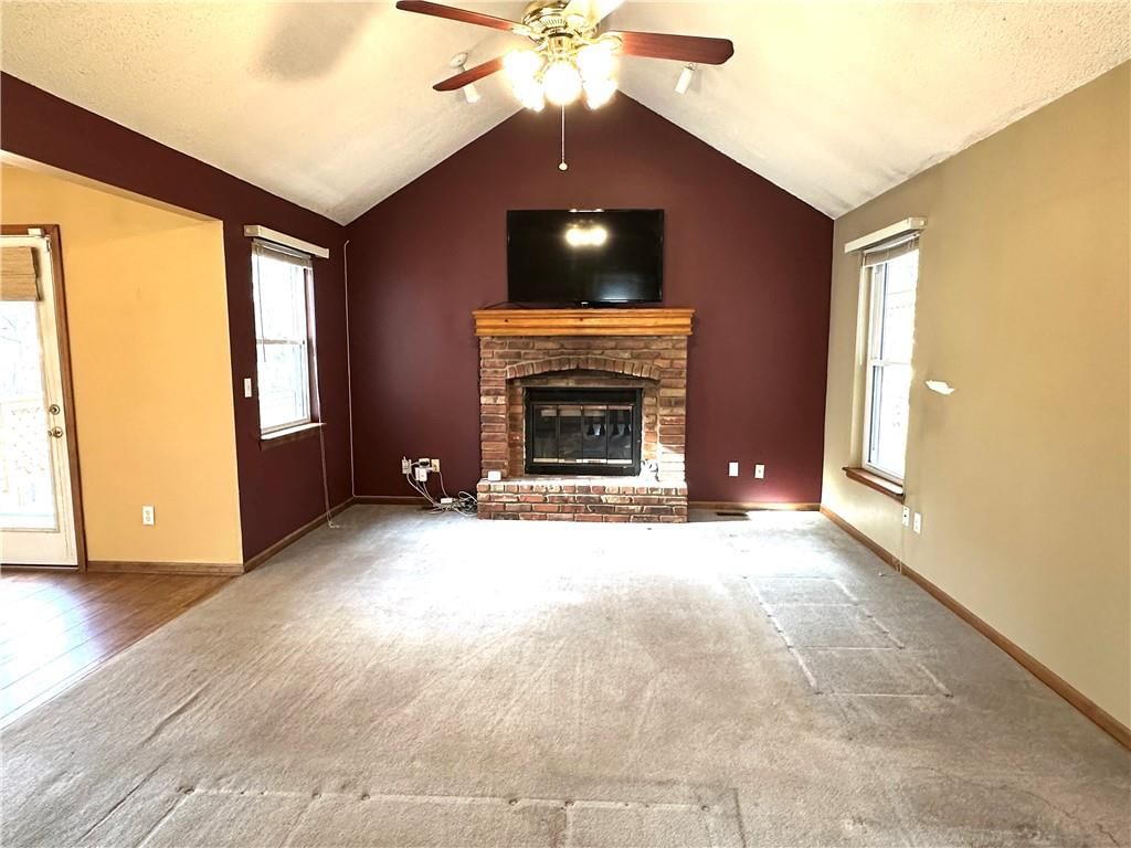 15602 W 126th Street — photo 5