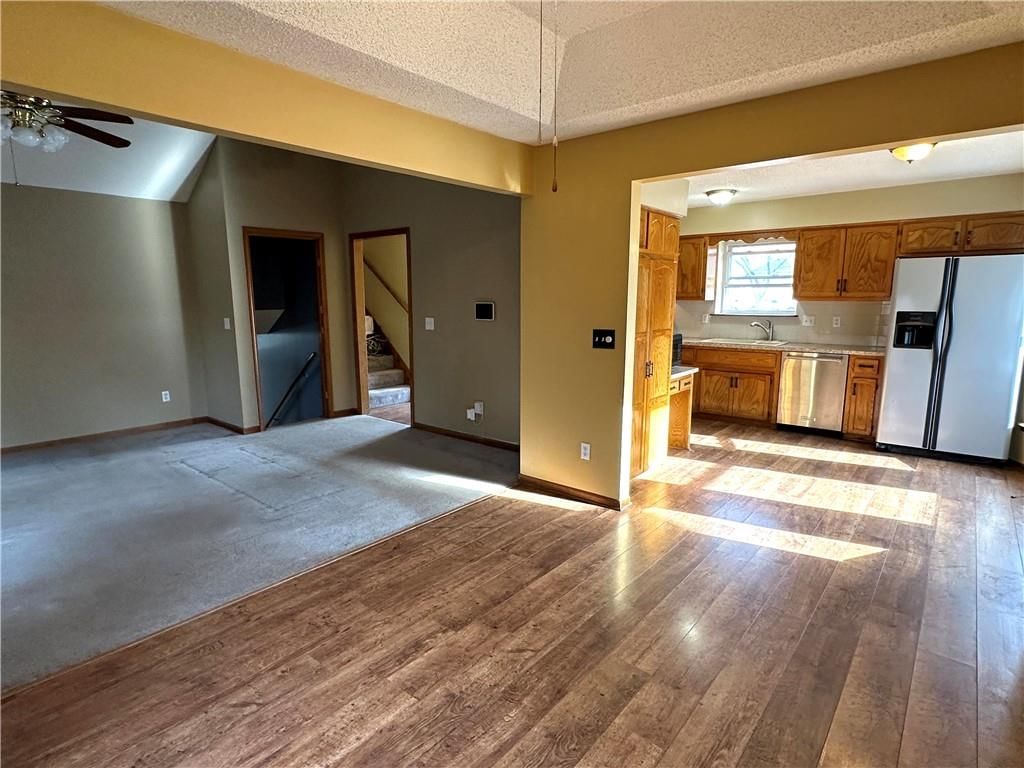 15602 W 126th Street — photo 10
