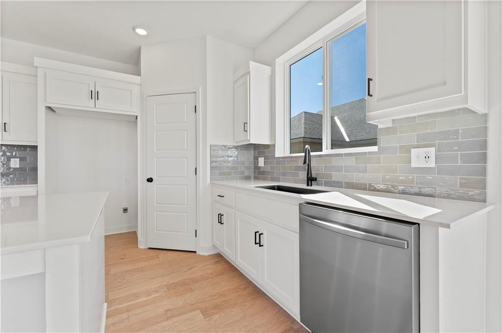 10612 N Jefferson Street — photo 13