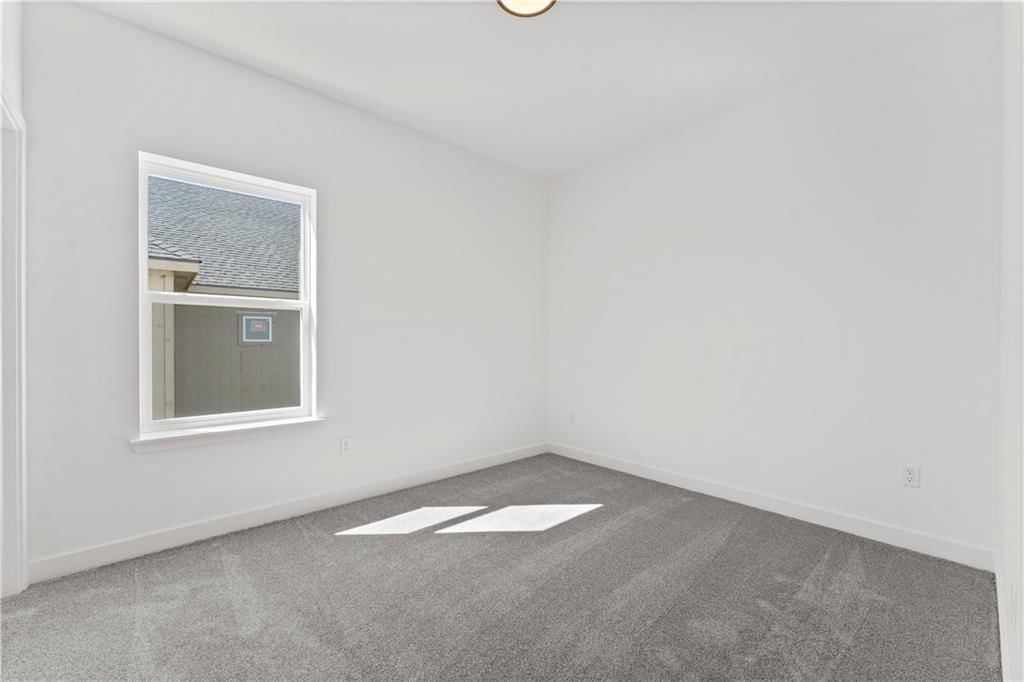 10612 N Jefferson Street — photo 27