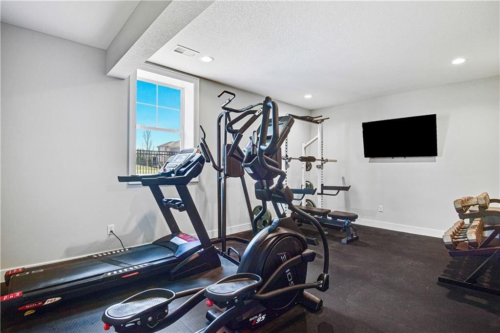 9131 W 177 Terrace — photo 47