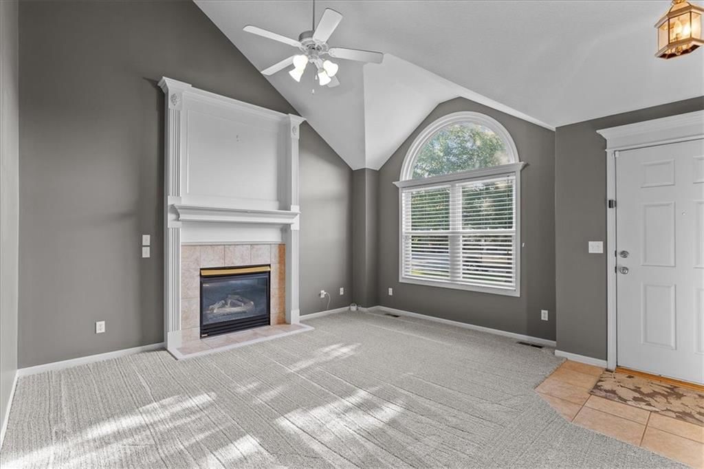 7732 N Nodaway Avenue — photo 6