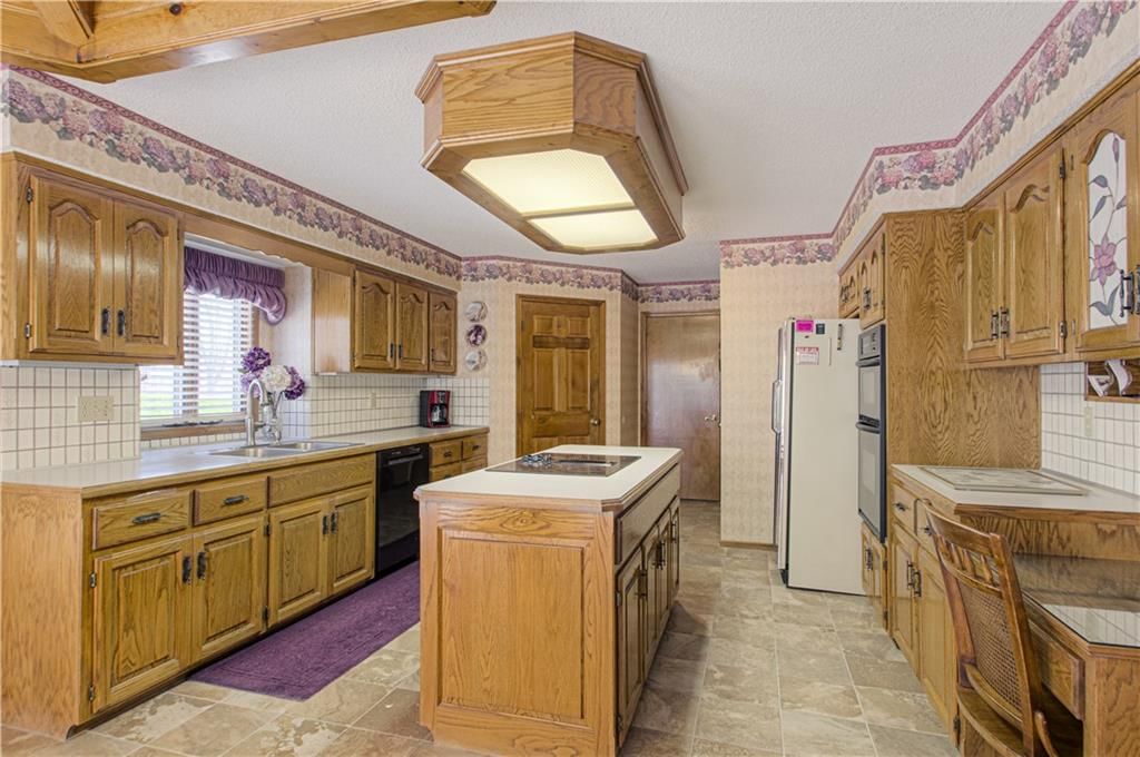 7012 N Benton Court — photo 7