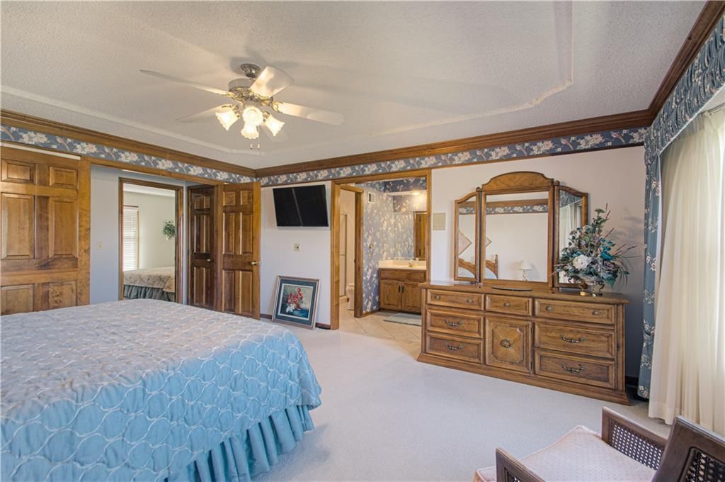 7012 N Benton Court — photo 16