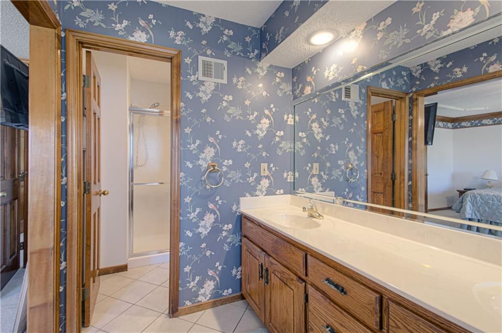 7012 N Benton Court — photo 18