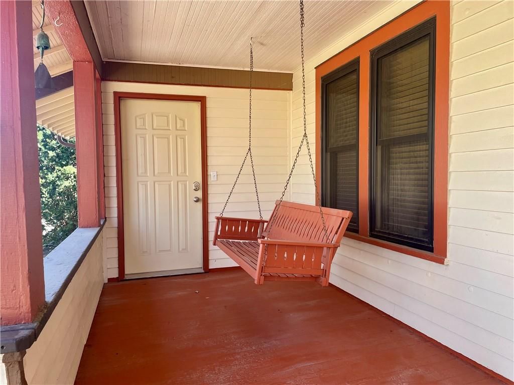 920 W 2ND Street — photo 7