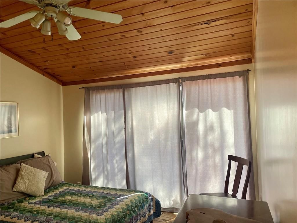 920 W 2ND Street — photo 14