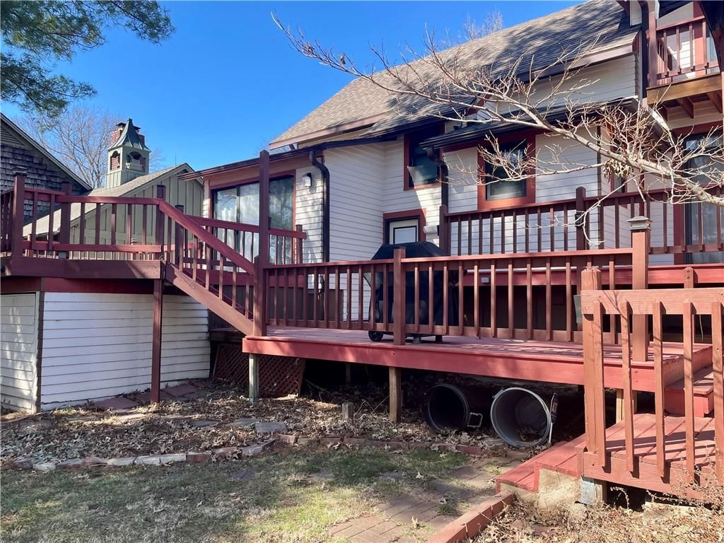 920 W 2ND Street — photo 36