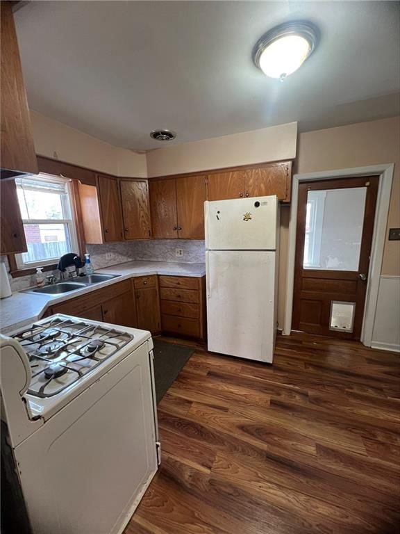 525 W Forest Street — photo 5