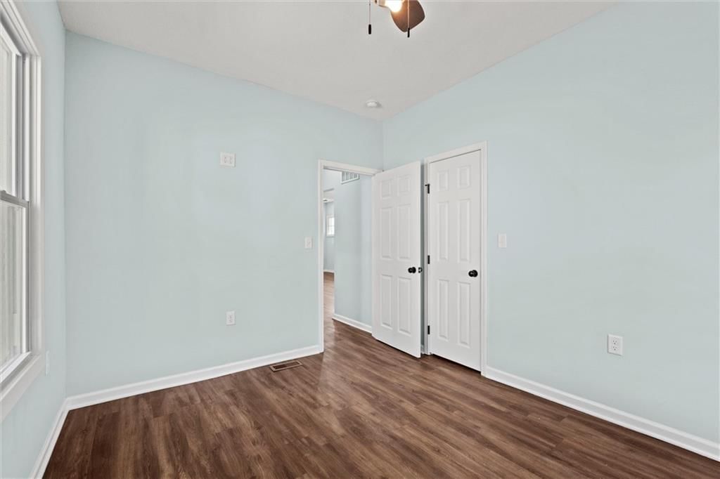 2414 Spruce Avenue — photo 16