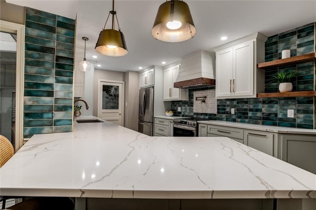 6681 Woodson Drive — photo 5