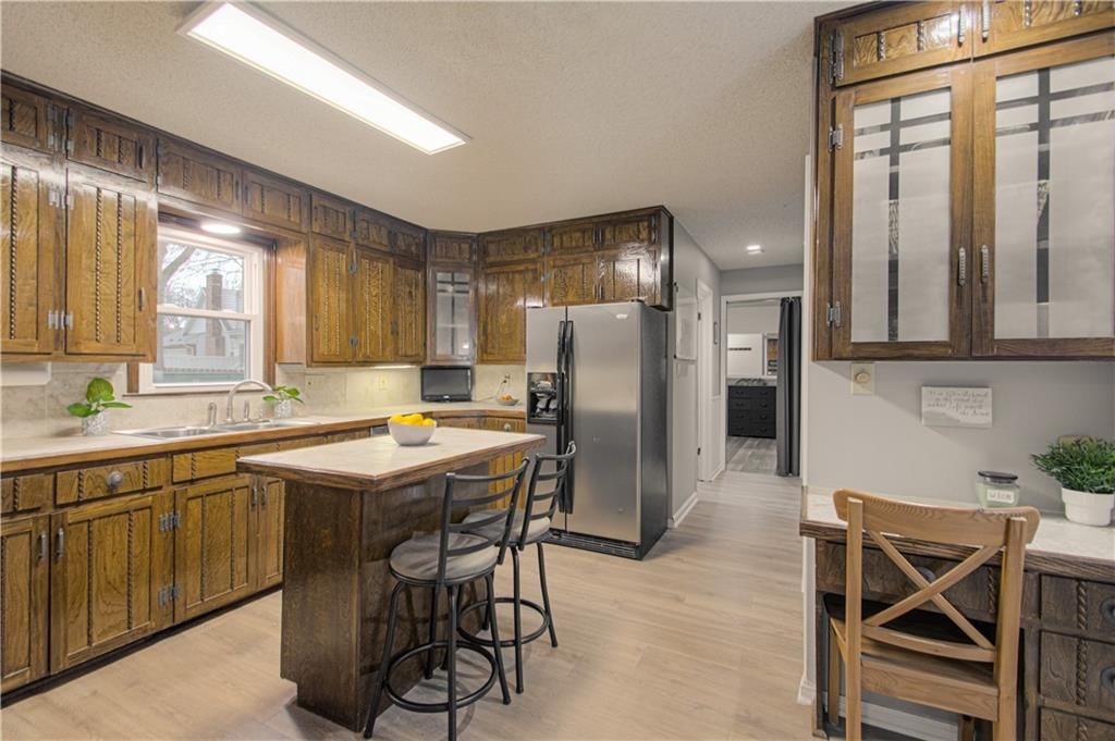 6814 N Euclid Avenue — photo 11