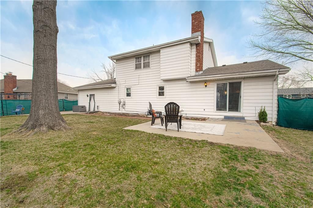 6814 N Euclid Avenue — photo 41