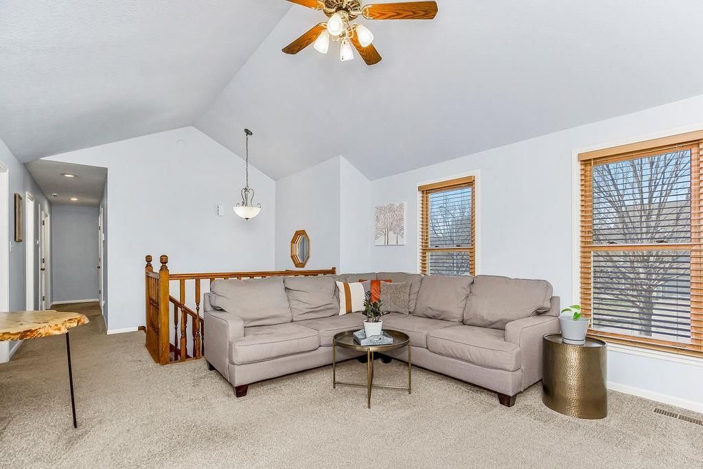 8515 N Winan Avenue — photo 5