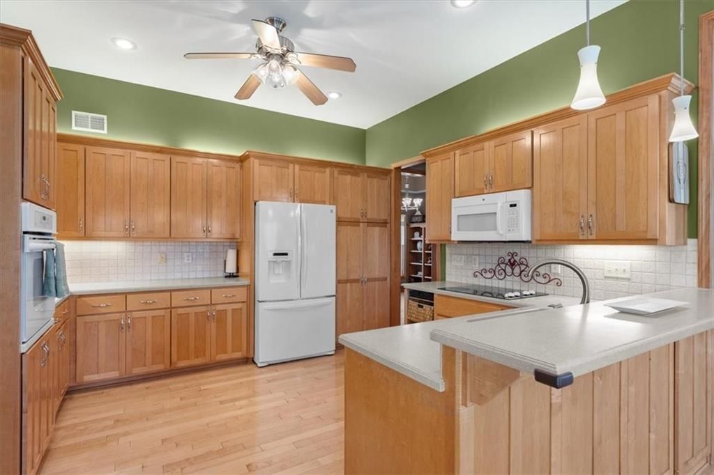 1609 SW Timberline Road — photo 6