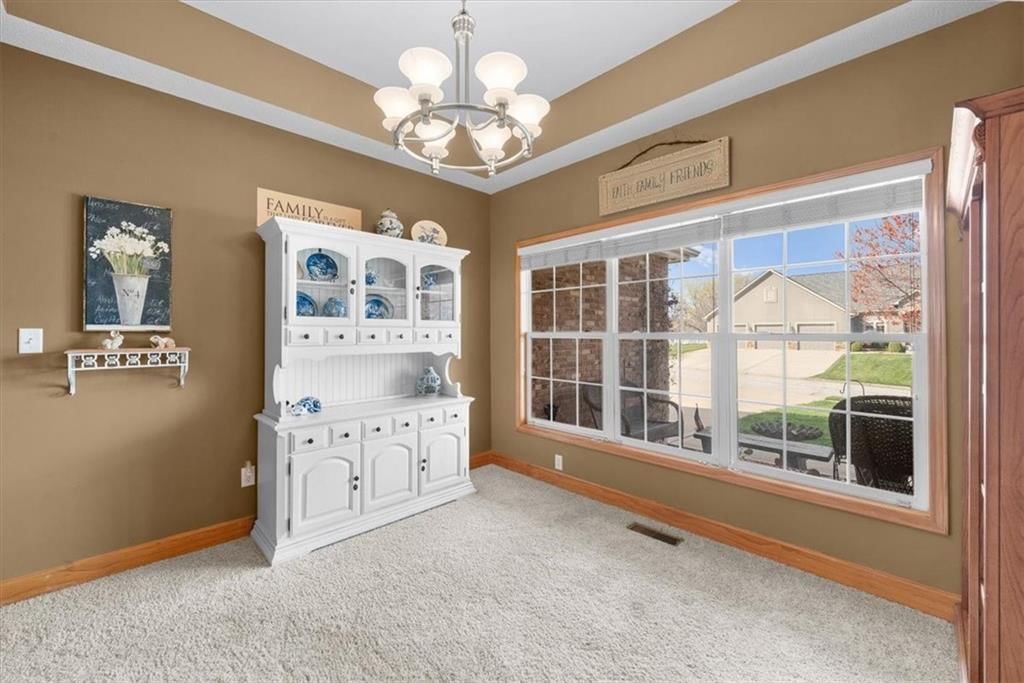 1609 SW Timberline Road — photo 8