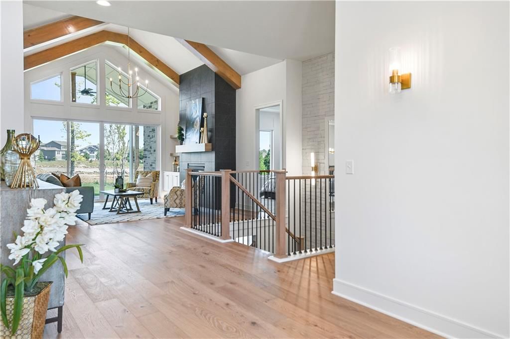Photo 5 of 29 - 24936 W 98th Place