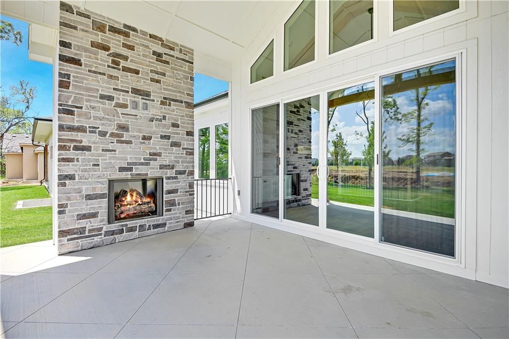 Photo 27 of 29 - 24936 W 98th Place