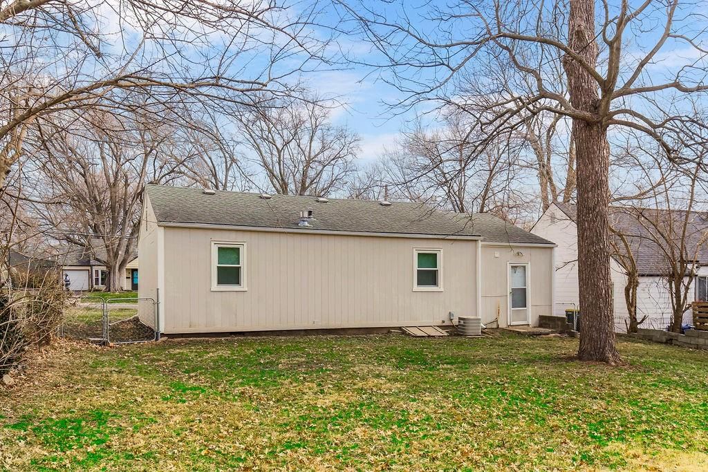 7408 Lamar Avenue — photo 13