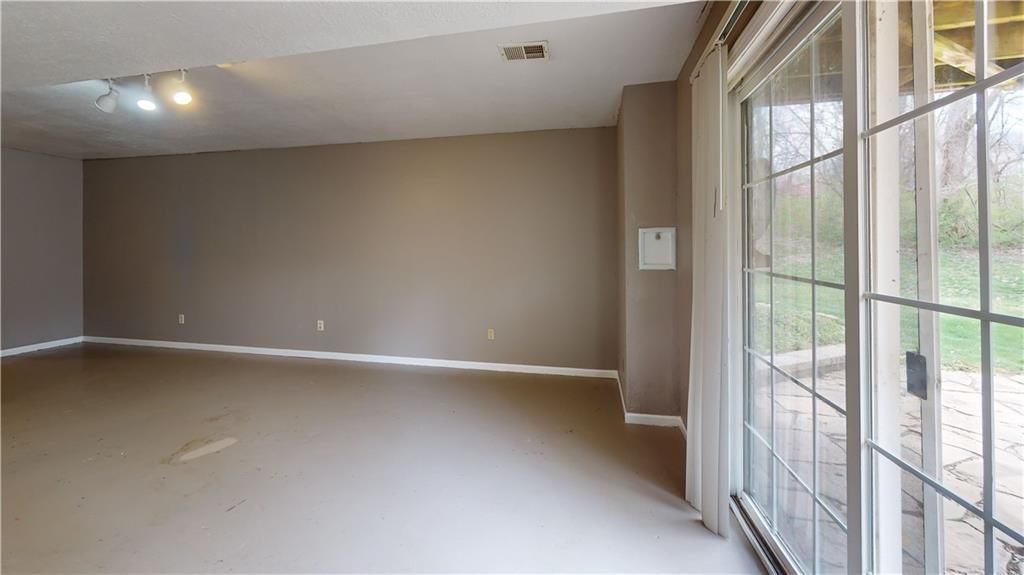 8727 NW 82nd Street — photo 16
