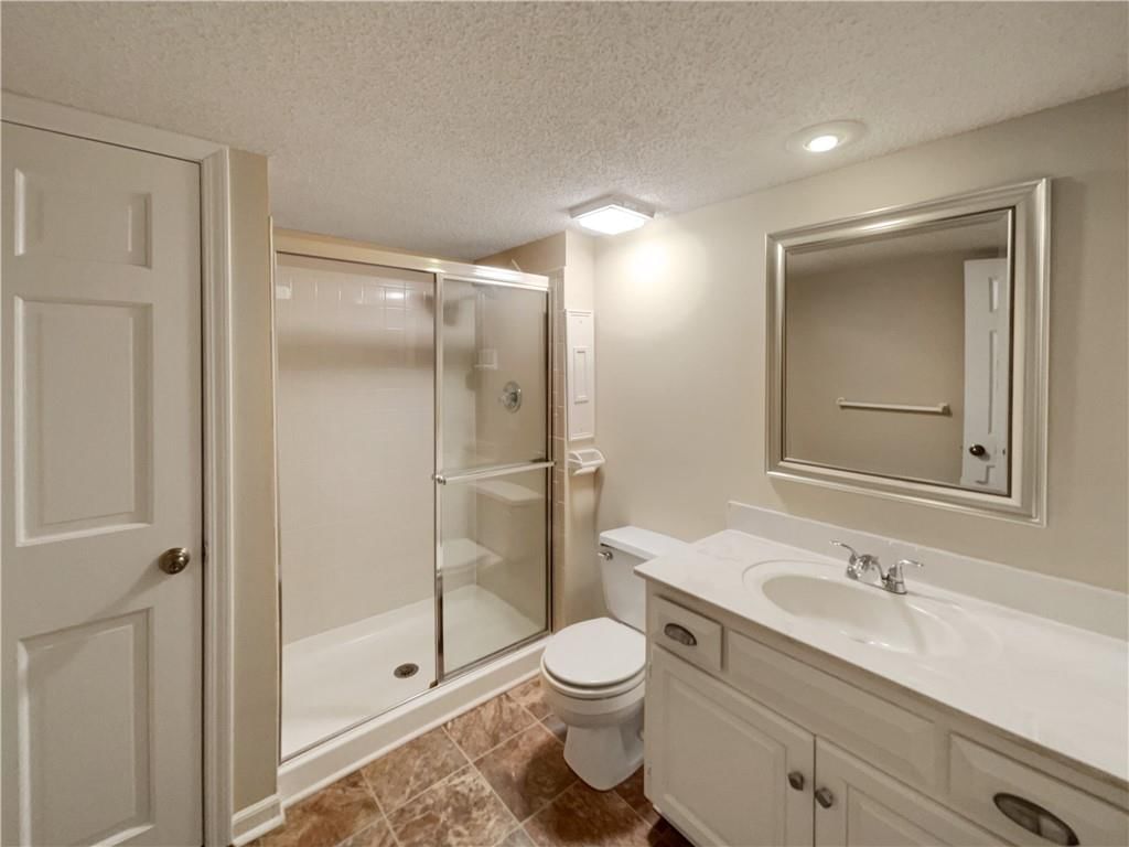 12577 Broadmoor Street — photo 21