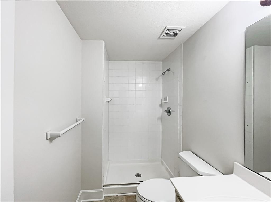 Photo 21 of 25 - 8515 NE 89th Terrace