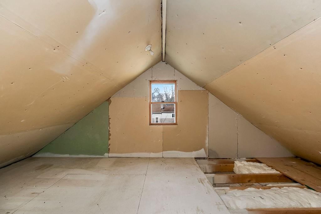 8117 Belleview Street — photo 25
