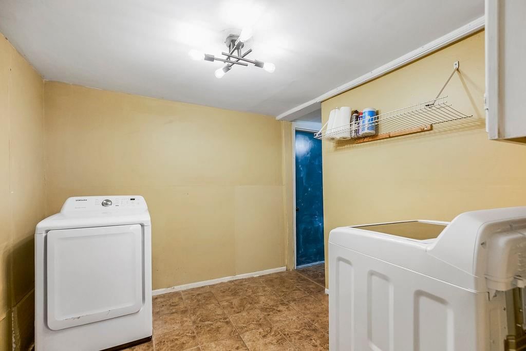 8117 Belleview Street — photo 26