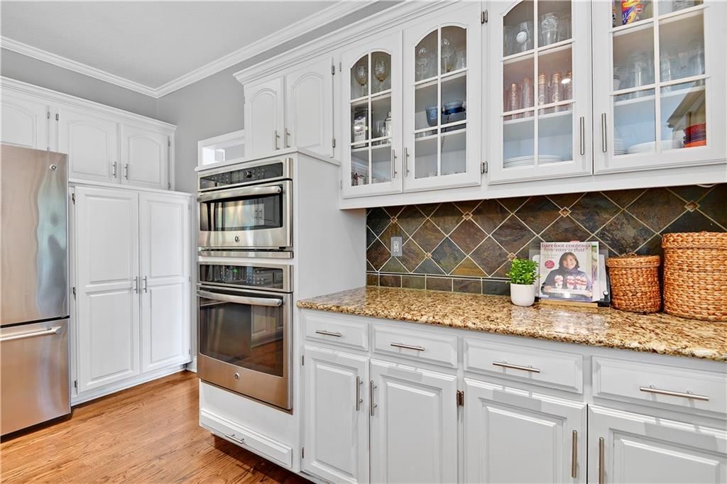 8410 W 141st Street — photo 10