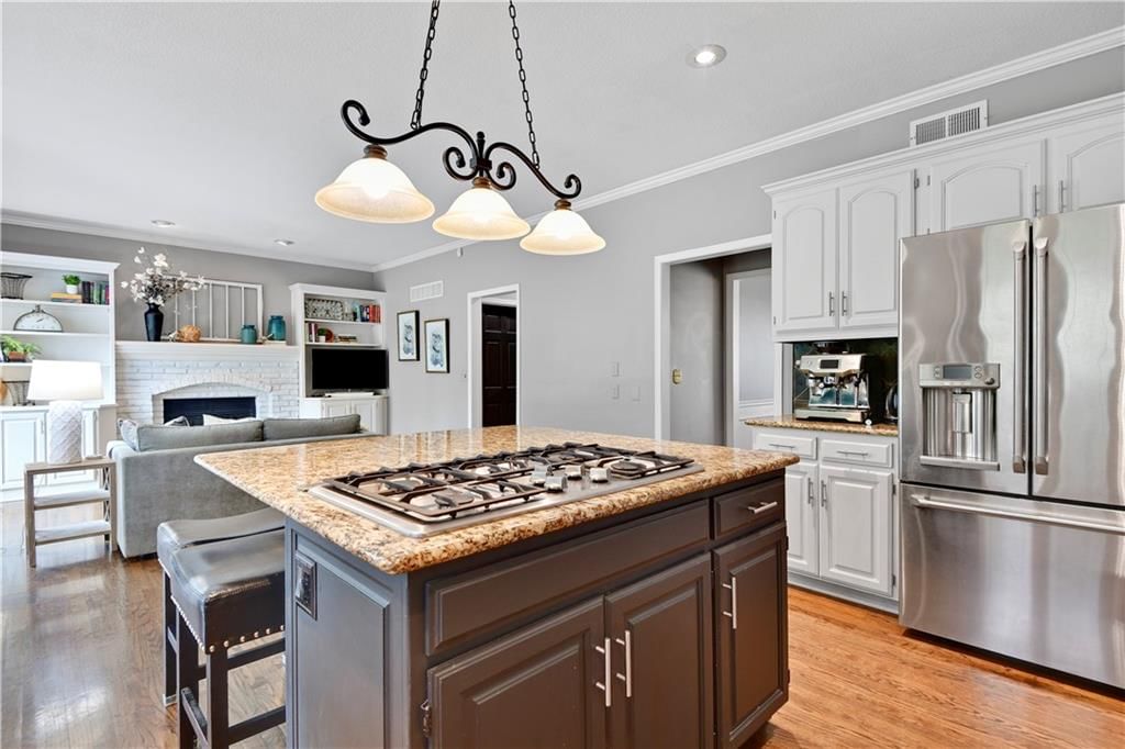 8410 W 141st Street — photo 11