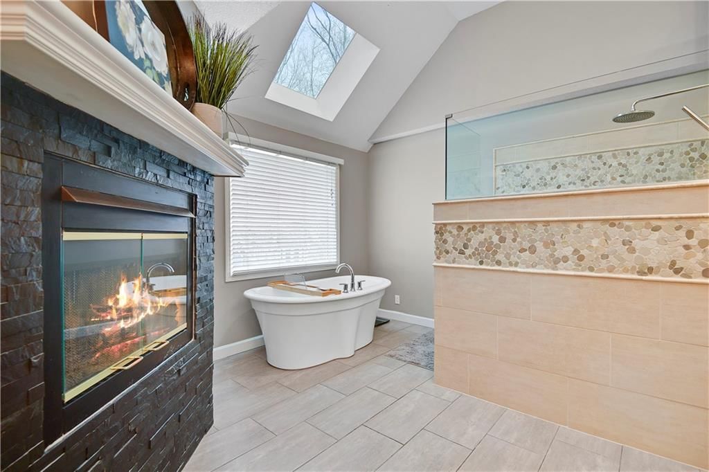 8410 W 141st Street — photo 25
