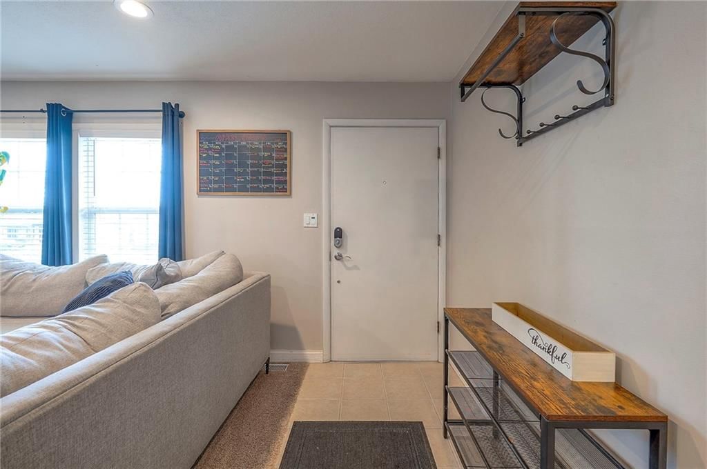 1404 S Franklin Drive — photo 5
