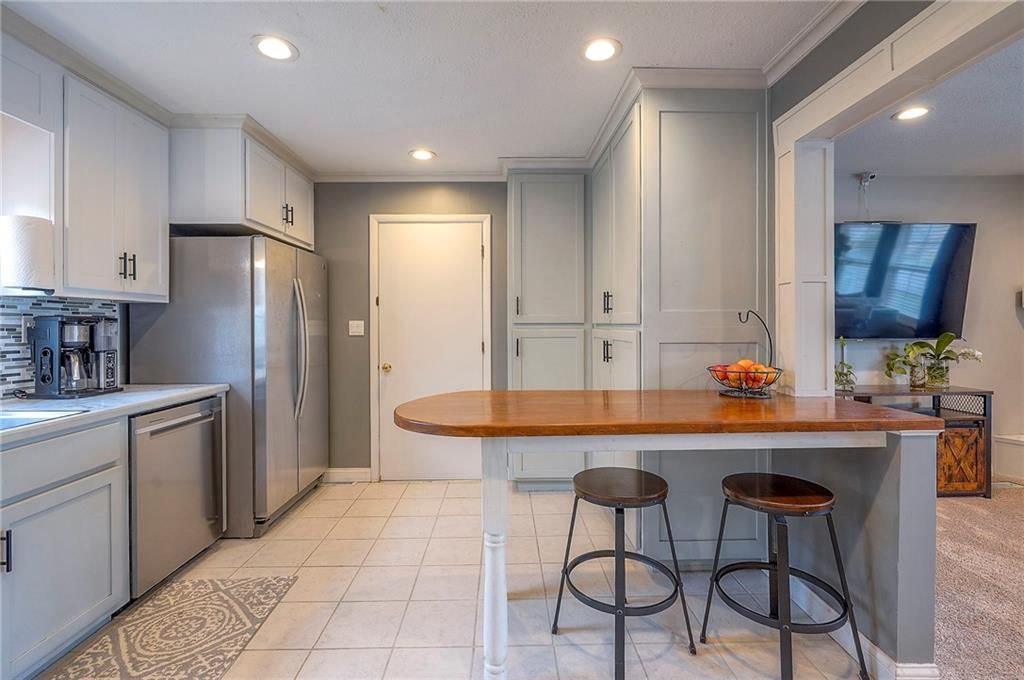 1404 S Franklin Drive — photo 20
