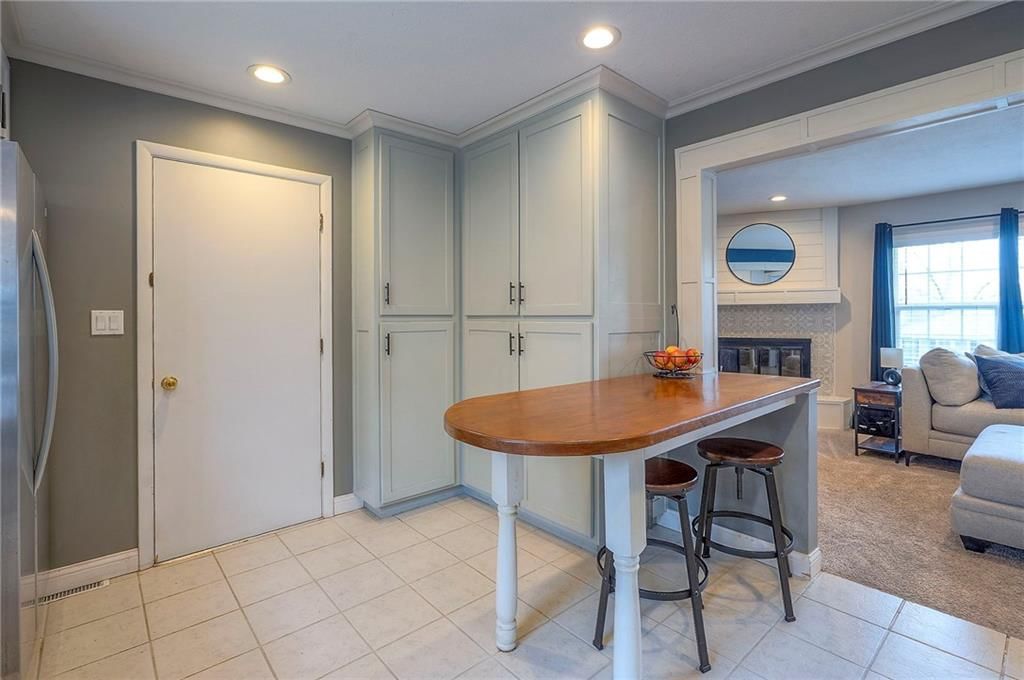 1404 S Franklin Drive — photo 21