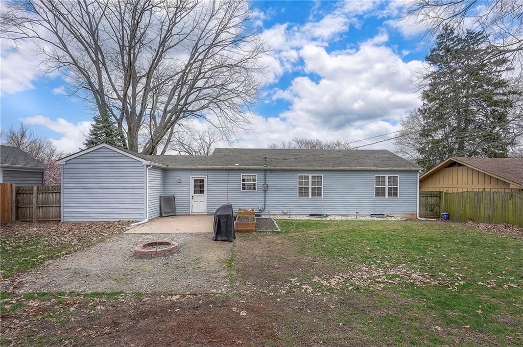 1404 S Franklin Drive — photo 40