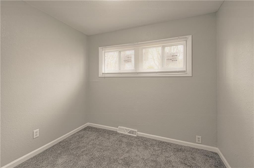 11408 Eastern Avenue — photo 24