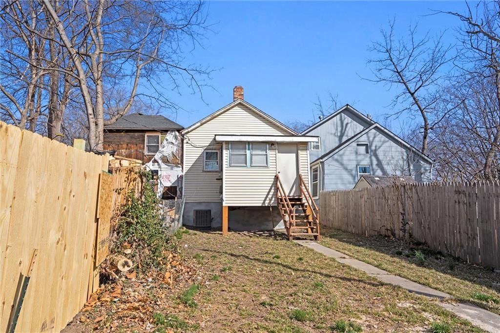 419 Ottawa Street — photo 2