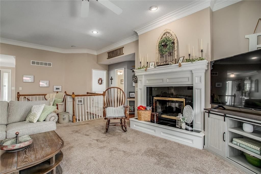 7100 Norwood Avenue — photo 12
