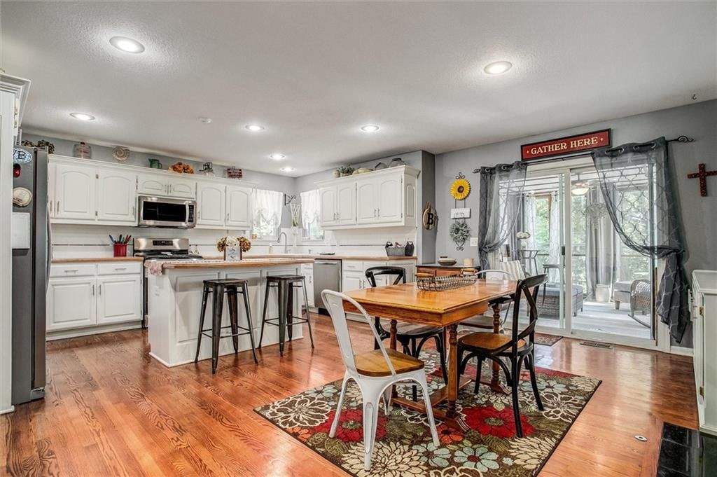 7100 Norwood Avenue — photo 14