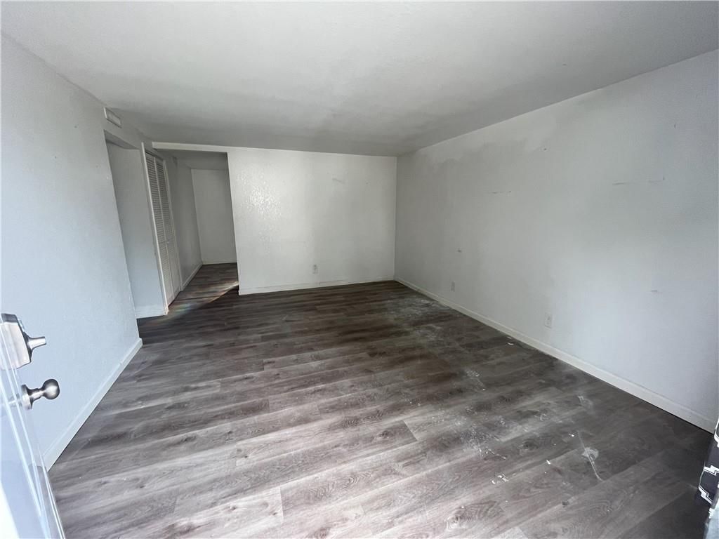 408 S Mulberry Street — photo 25