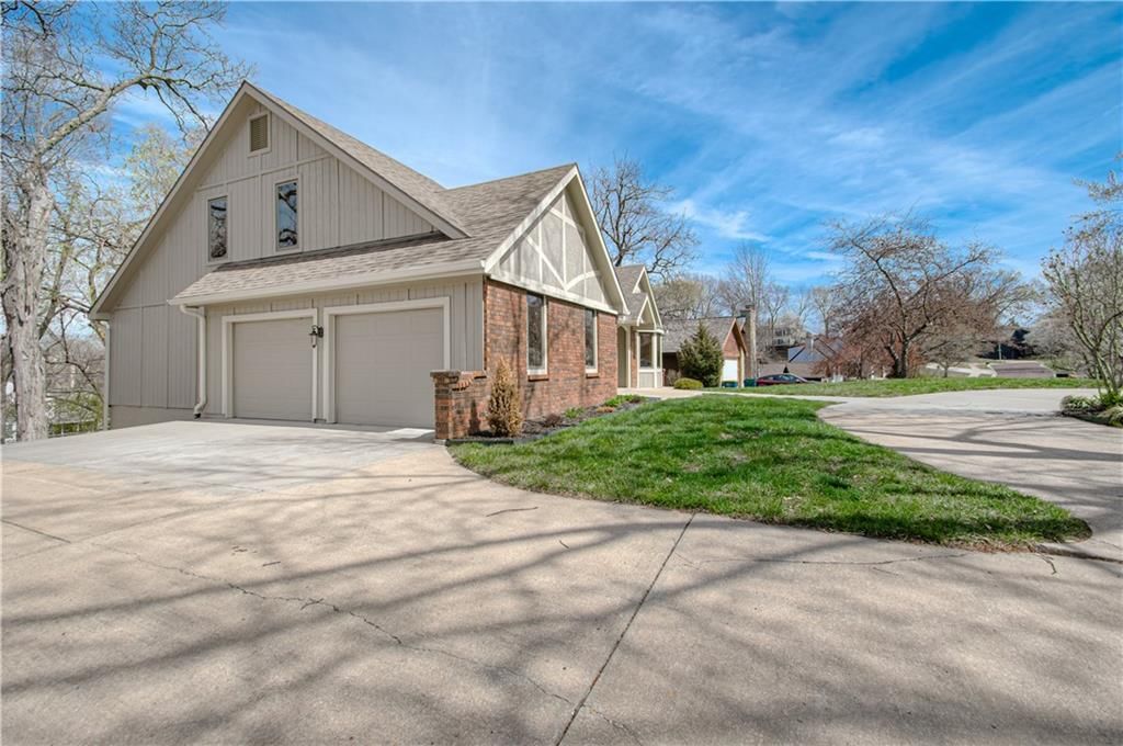 7408 W 57th Street — photo 35