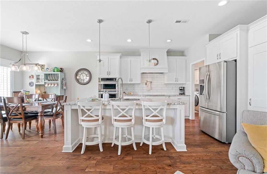 1295 NW Crestwood Drive — photo 11