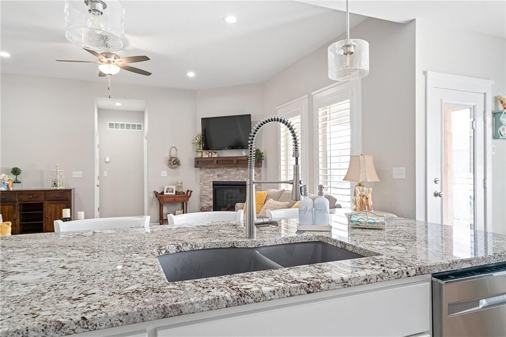 1295 NW Crestwood Drive — photo 15