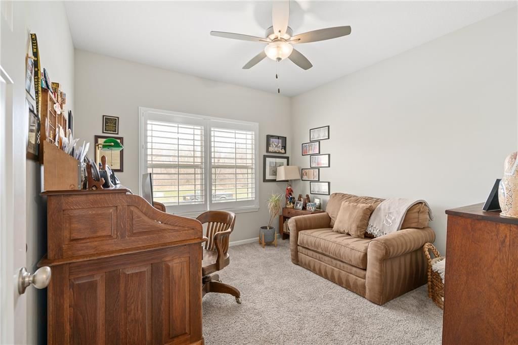 1295 NW Crestwood Drive — photo 25