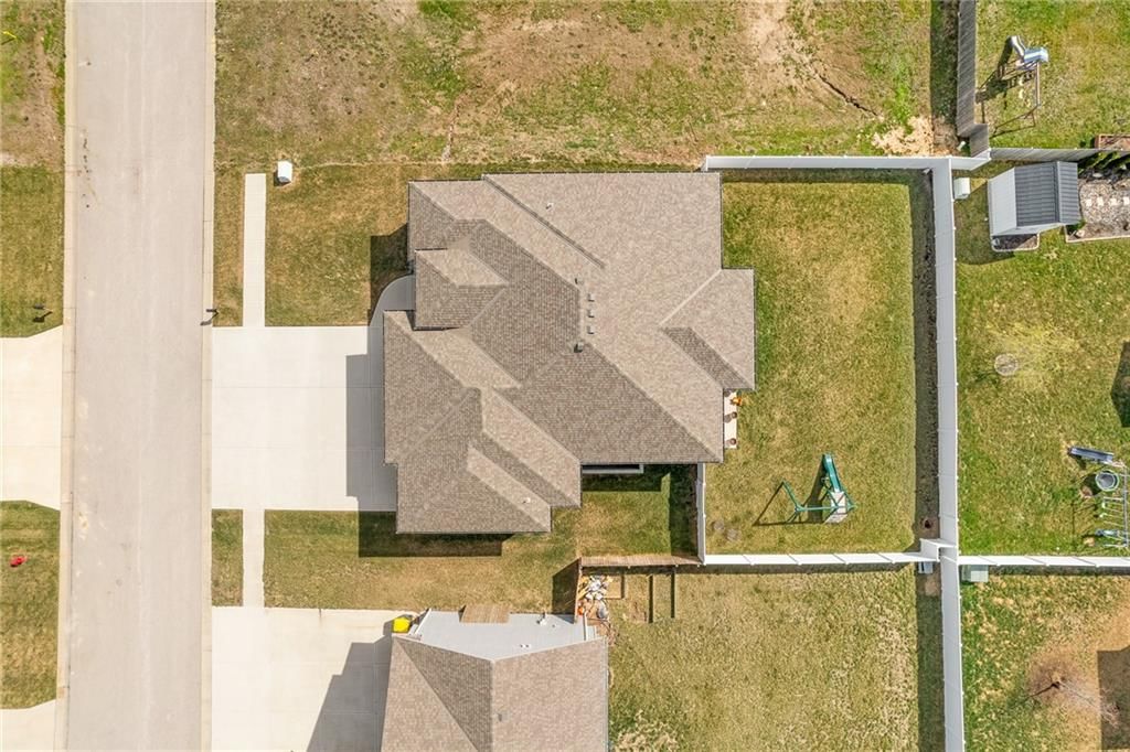 1295 NW Crestwood Drive — photo 42